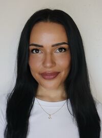 Dr. Natalie Zaragoza