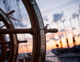 Ship's wheel